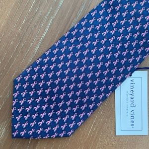NWT Vineyard Vines Breast Cancer Ribbon Tie